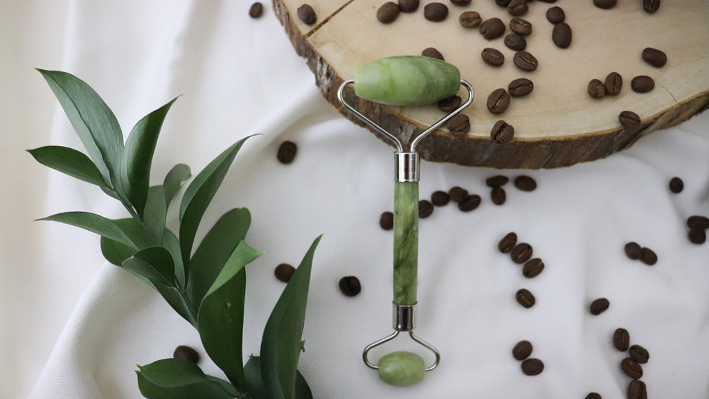 Natural Anti-Aging Tips for Healthier Looking Skin - Hair and Beauty Natural Skincare Tips - VERGE Lifestyle Magazine